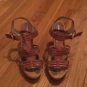 Audrey brooke wedges